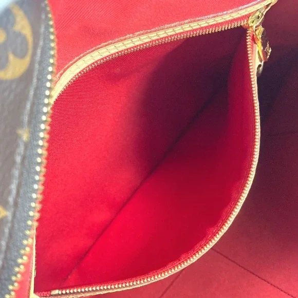 LOUIS VUITTON Brown Monogram Canvas Shoulder Bag - Picture 12 of 16